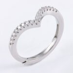 Royal Curve Wedding Band with Moissanite