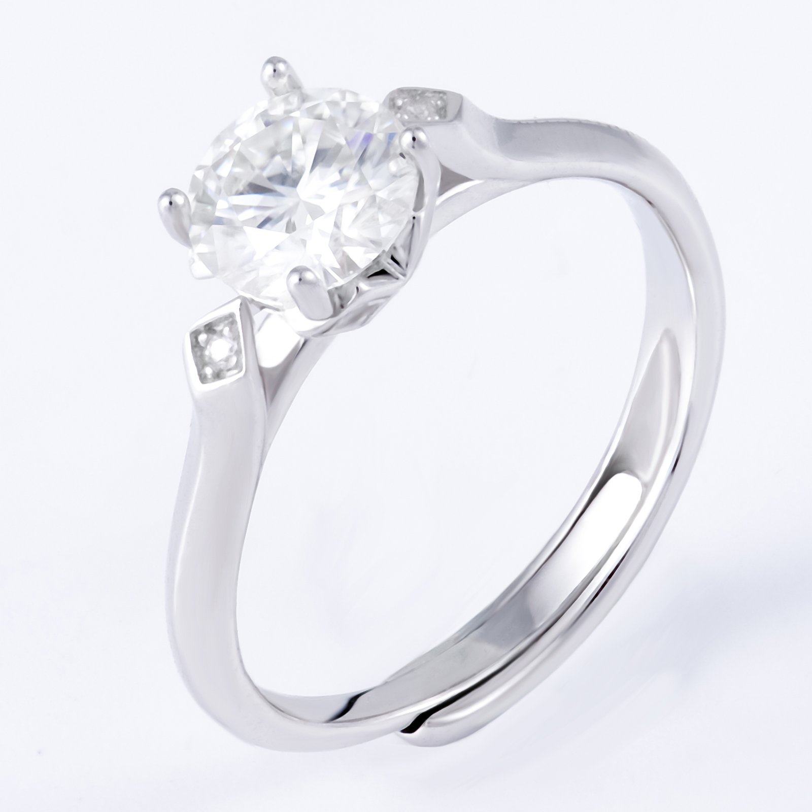P1108411 拷贝 Moissanite Solitaire Engagement Ring - Image 1