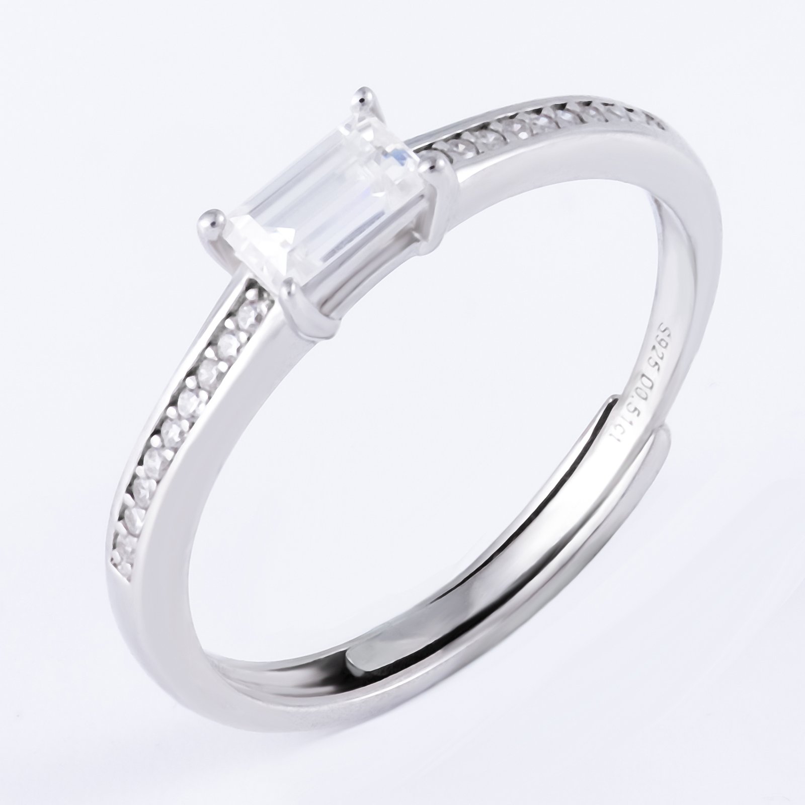 P1108430 拷贝 Moissanite Pave Emerald Cut Ring - Image 1