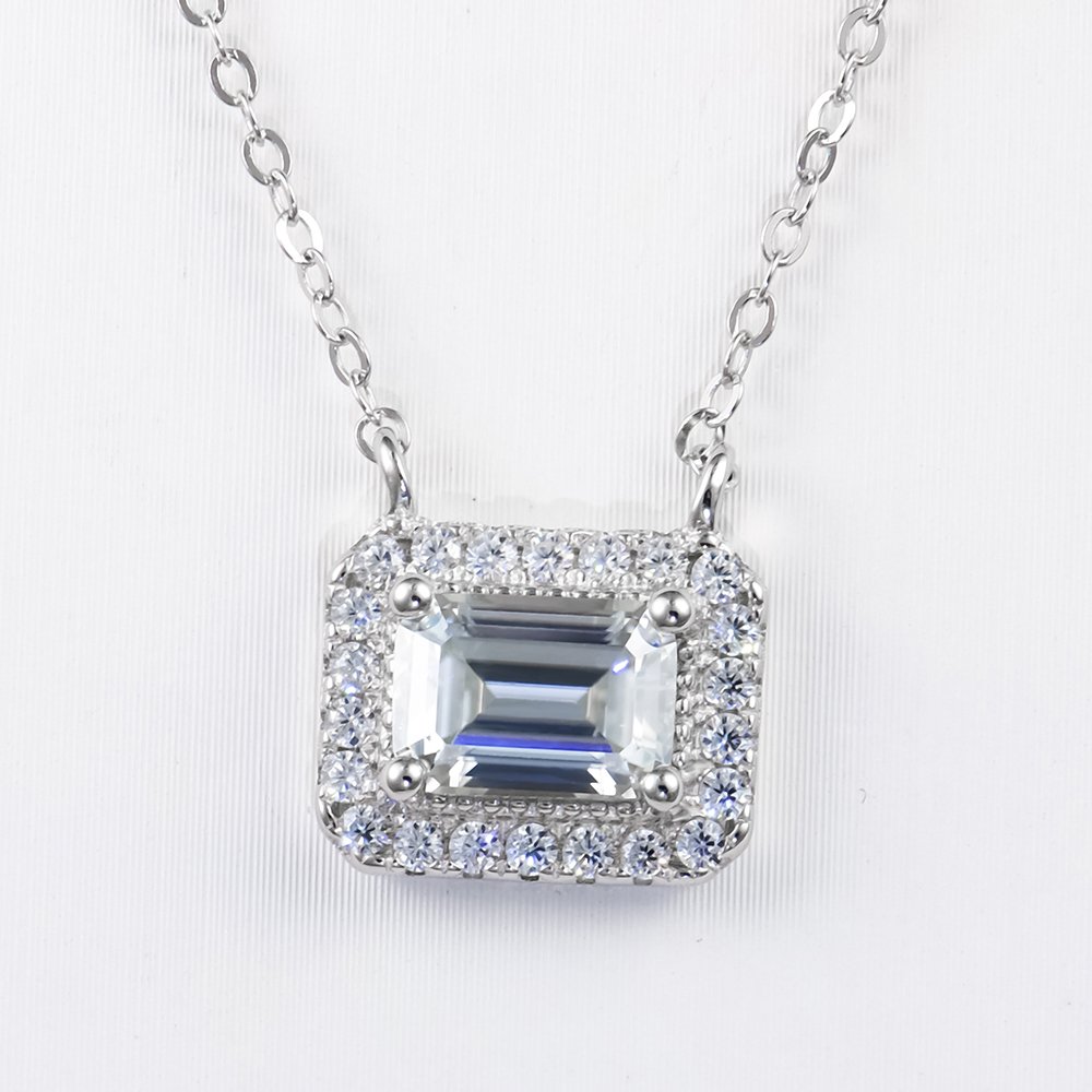 P1131575 拷贝 Emerald Pendant 925 Sterling Silver - Image 1