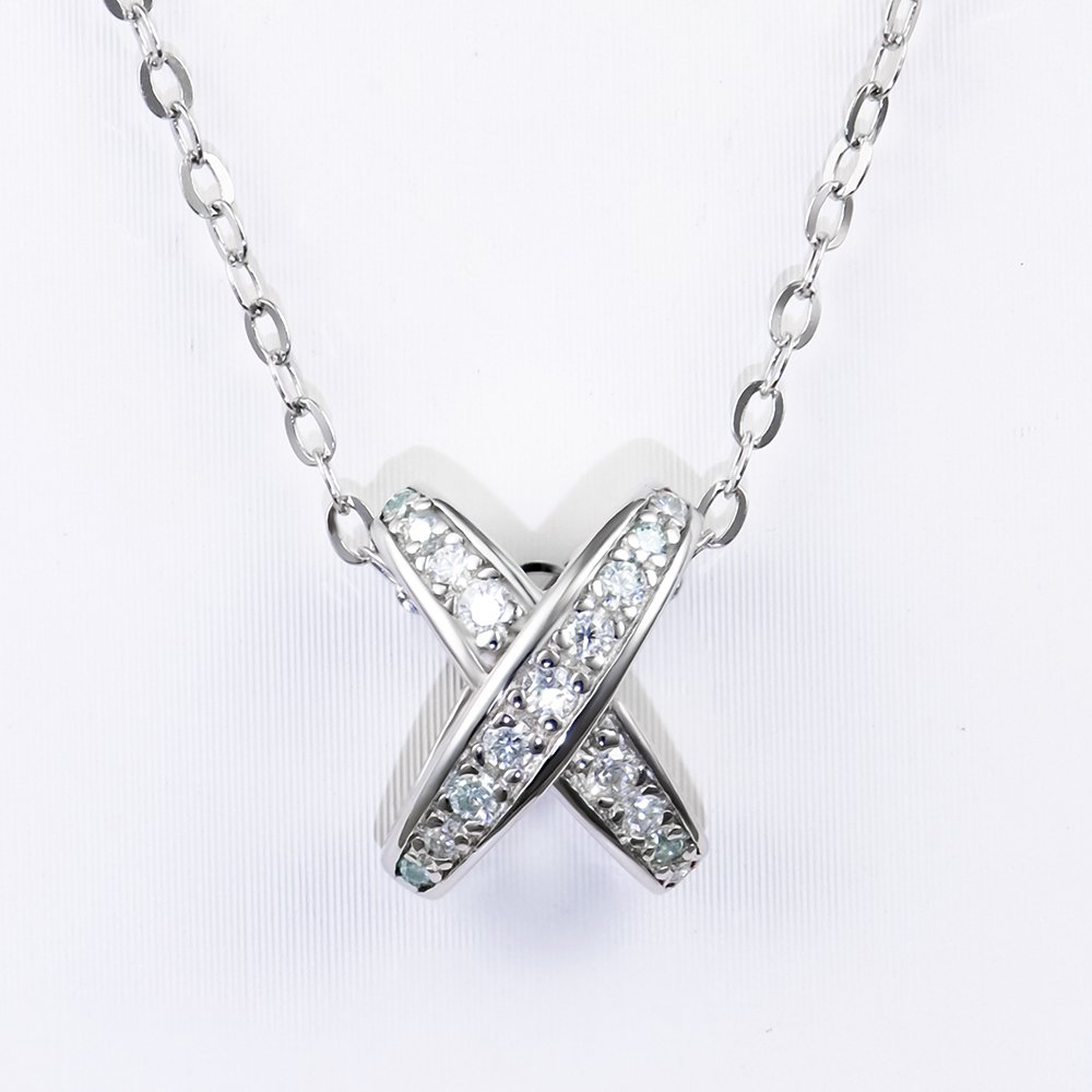 P1131772 拷贝 X-Shape Moissanite Pendant - Image 1