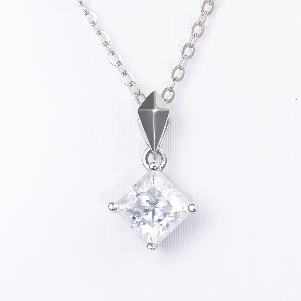 P1131954 拷贝 Princess Cut Moissanite Pendant 925 Sterling Silver - Image 1