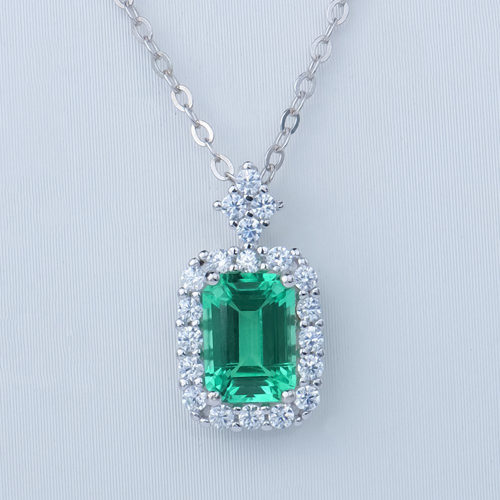 P1297594 拷贝 Lab Grown Colombian Emerald Pendant 925 Sterling Silver - Image 1