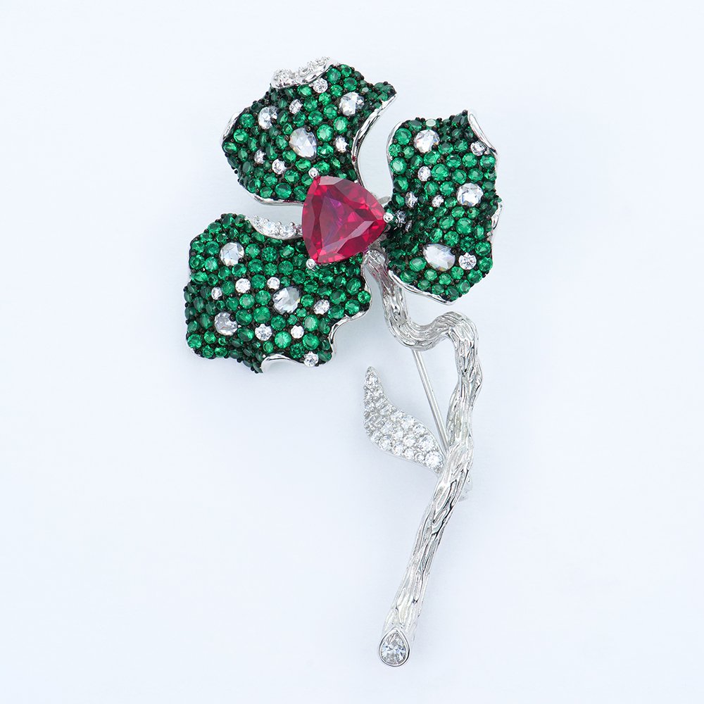 P2831543 拷贝 Handmade floral brooch - Image 1