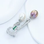 Double pearl silver brooch - Image 3