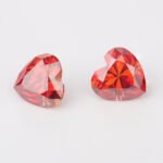 Moissanite Garnet Heart cut - Image 2