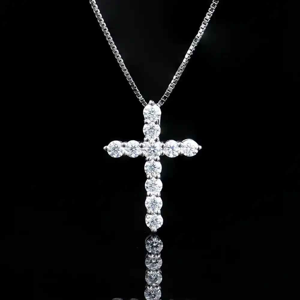 P1467170 拷贝 Luxury Sweet Cool Moissanite Cross Pendant Necklace 925 Silver - Image 1