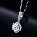 Luxury Vintage Bloom Moissanite Pendant Necklace 925 Silver - Image 2