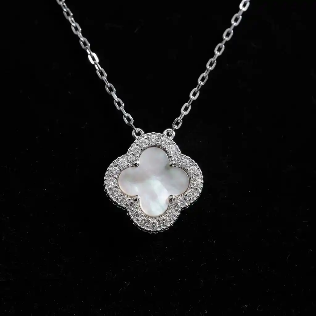 5ff1d43e-aaa2-436d-850c-6833dc7688c7 Luxury Four-Leaf Clover Shell Moissanite Pendant Necklace 925 Silver - Image 1