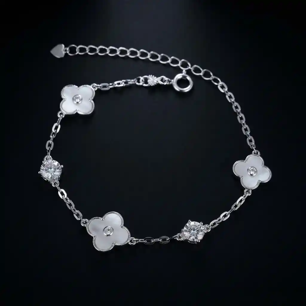 60fb4776-bf10-4885-8de3-074fb5f56620 Round Halo Moissanite Charm Bracelet 925 Silver - Image 1